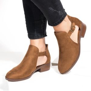 NIB Cognac Cut Out Buckled Booties
